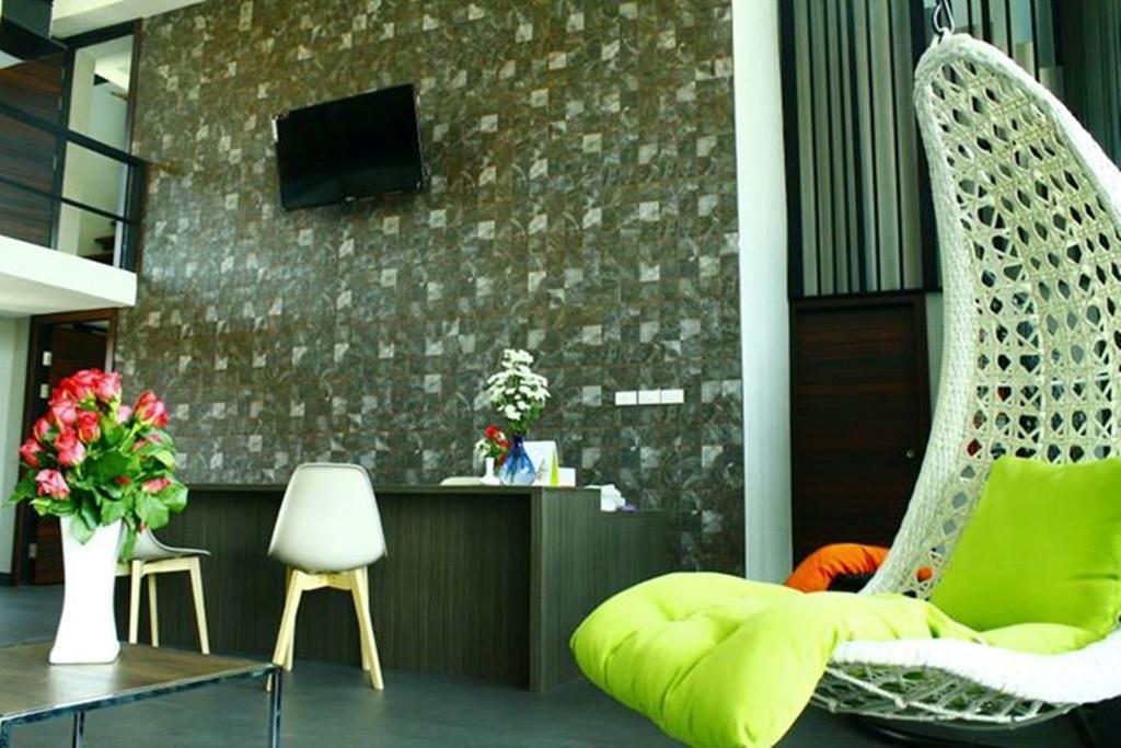 Siwa House Hotel Nong Prue Екстериор снимка