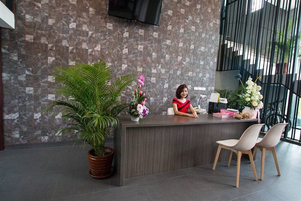 Siwa House Hotel Nong Prue Екстериор снимка